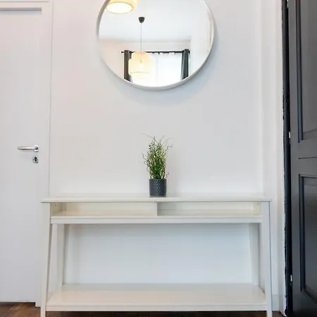Bright 3-Bedroom 2-Bathroom Flat. Rijsel Buitenkant foto