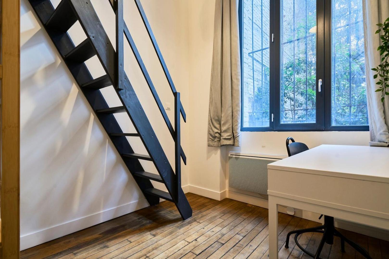 Bright 3-bedroom 2-bathroom Flat. Apartment